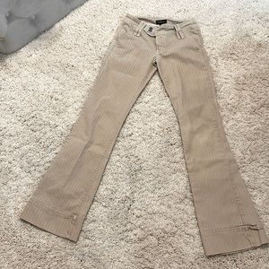 Bebe pinstripe pants jeans 26 33 sexy pocketless white nude